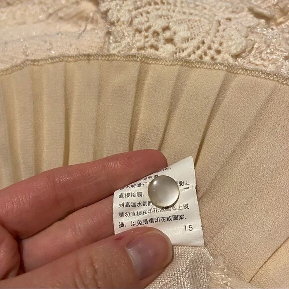 Lady Story Knit Blouse with Silky Trim - Picture 5 of 6